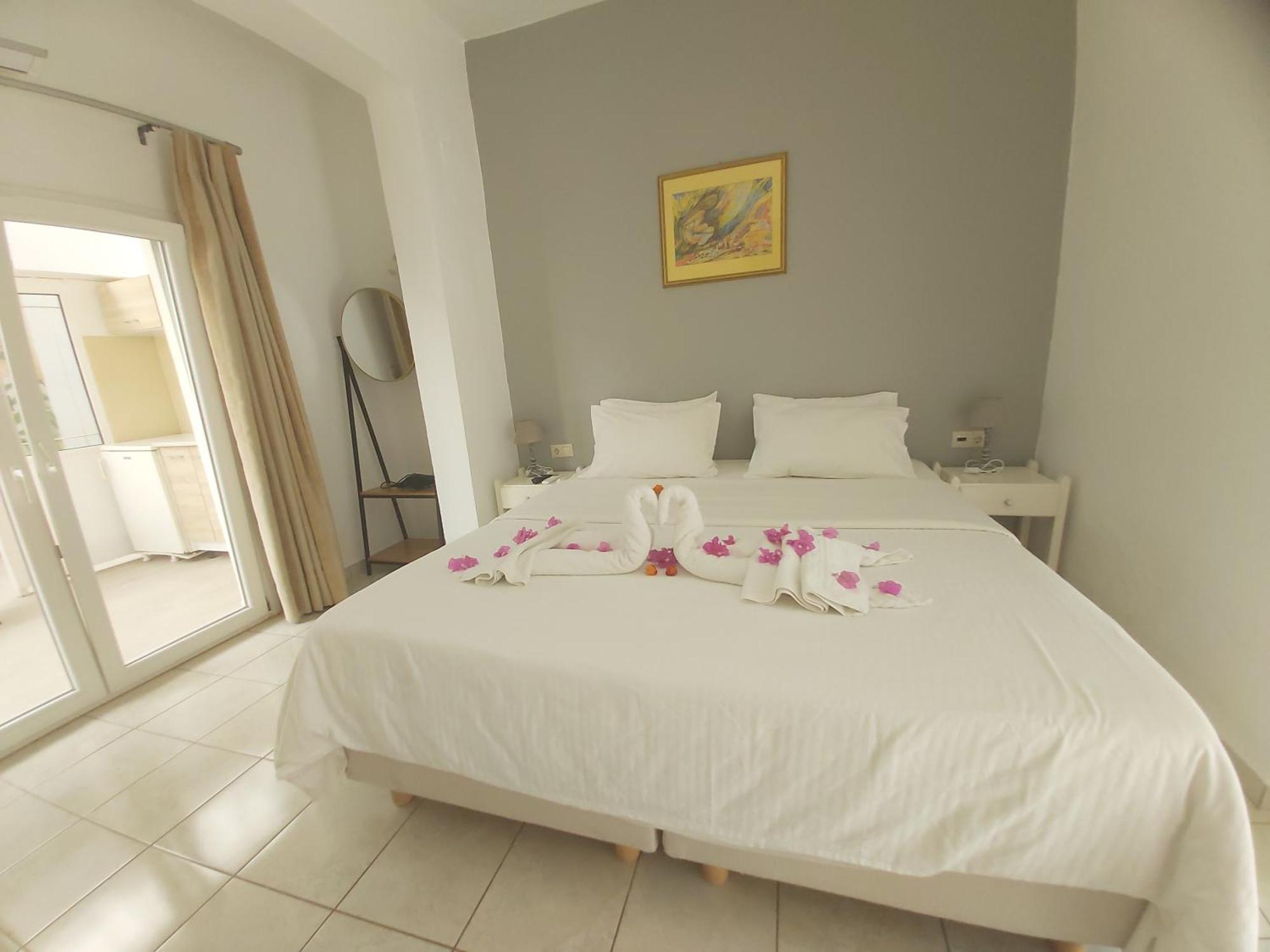 Antonios 1 Apartman Mátala Kültér fotó